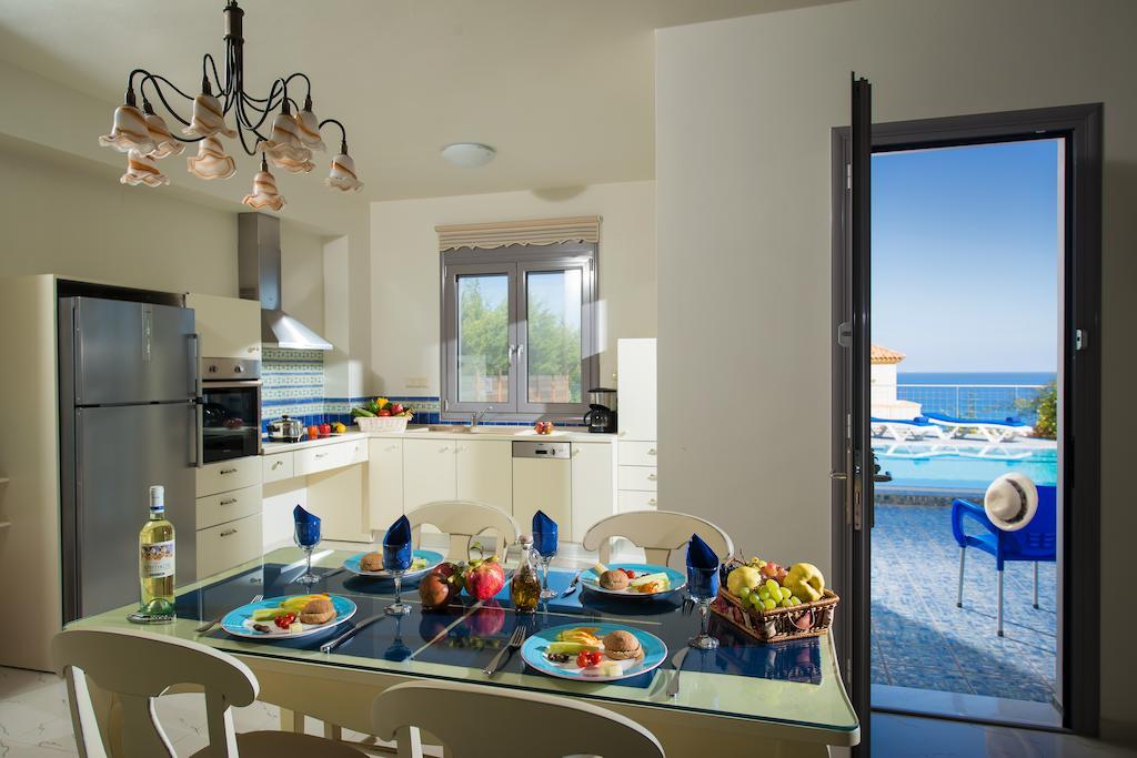 Danae Villas แอร์ซอนิสซอส ห้อง รูปภาพ